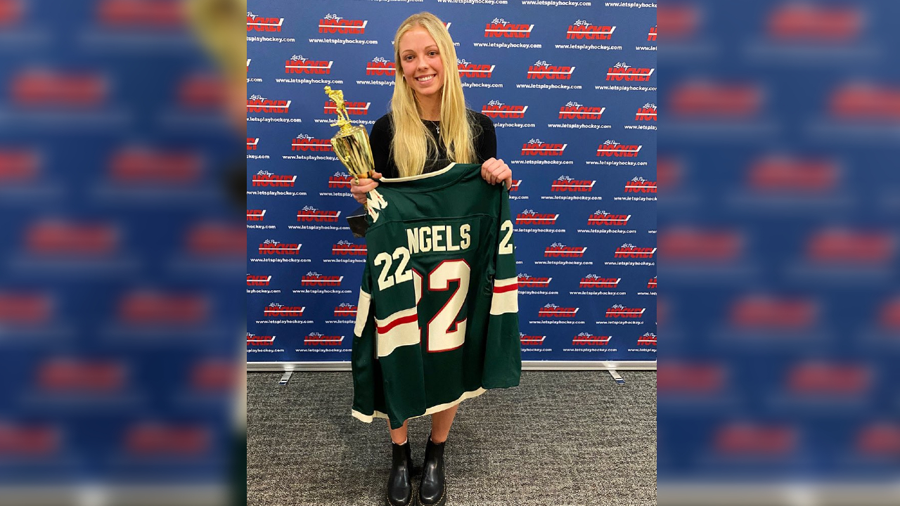 Wisconsin Badgers signee, Vivian Jungels, named Ms. Hockey in Minnesota
