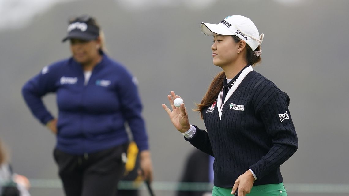 Minjee Lee takes early lead in Palos Verdes Championship