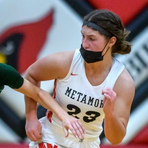Mya Wardle following family’s passion as she continues to shine on the court