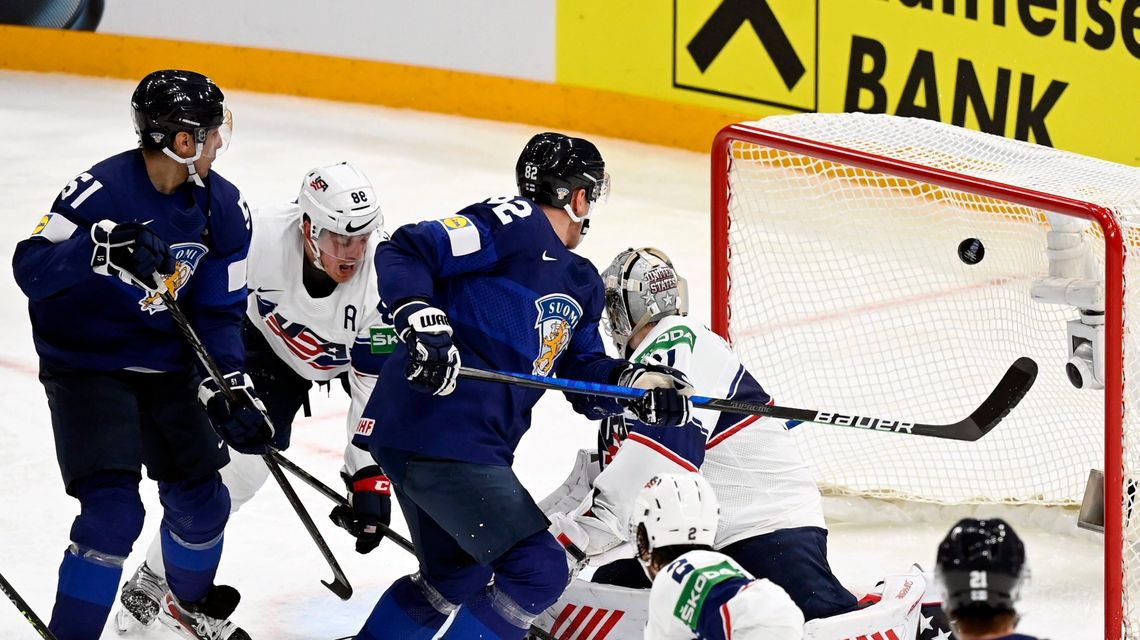Finland tops US, Canada defeats Slovakia at hockey worlds