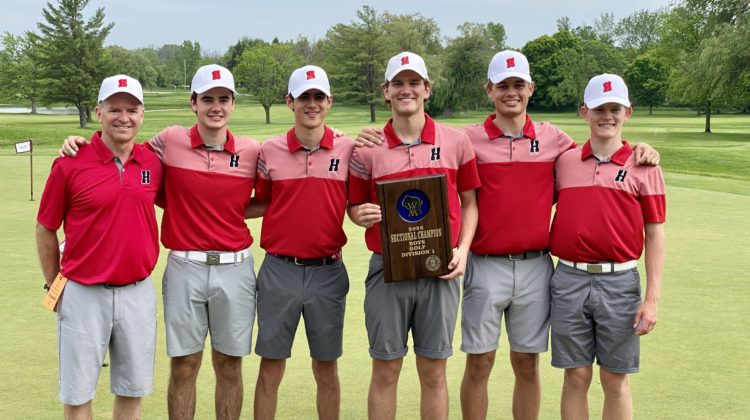 Homestead boys golf team swings their way to state competition