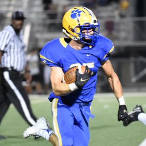 Downingtown East’s Bo Horvath aiming for state titles in football and lacrosse