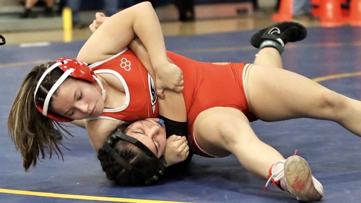 Rio Rico wrestler Sophia Renteria proves hard work pays off