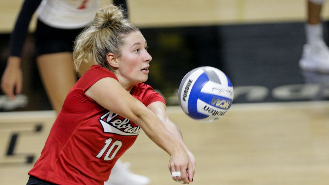 Madi Kubik lays the foundation for Big Ten volleyball 