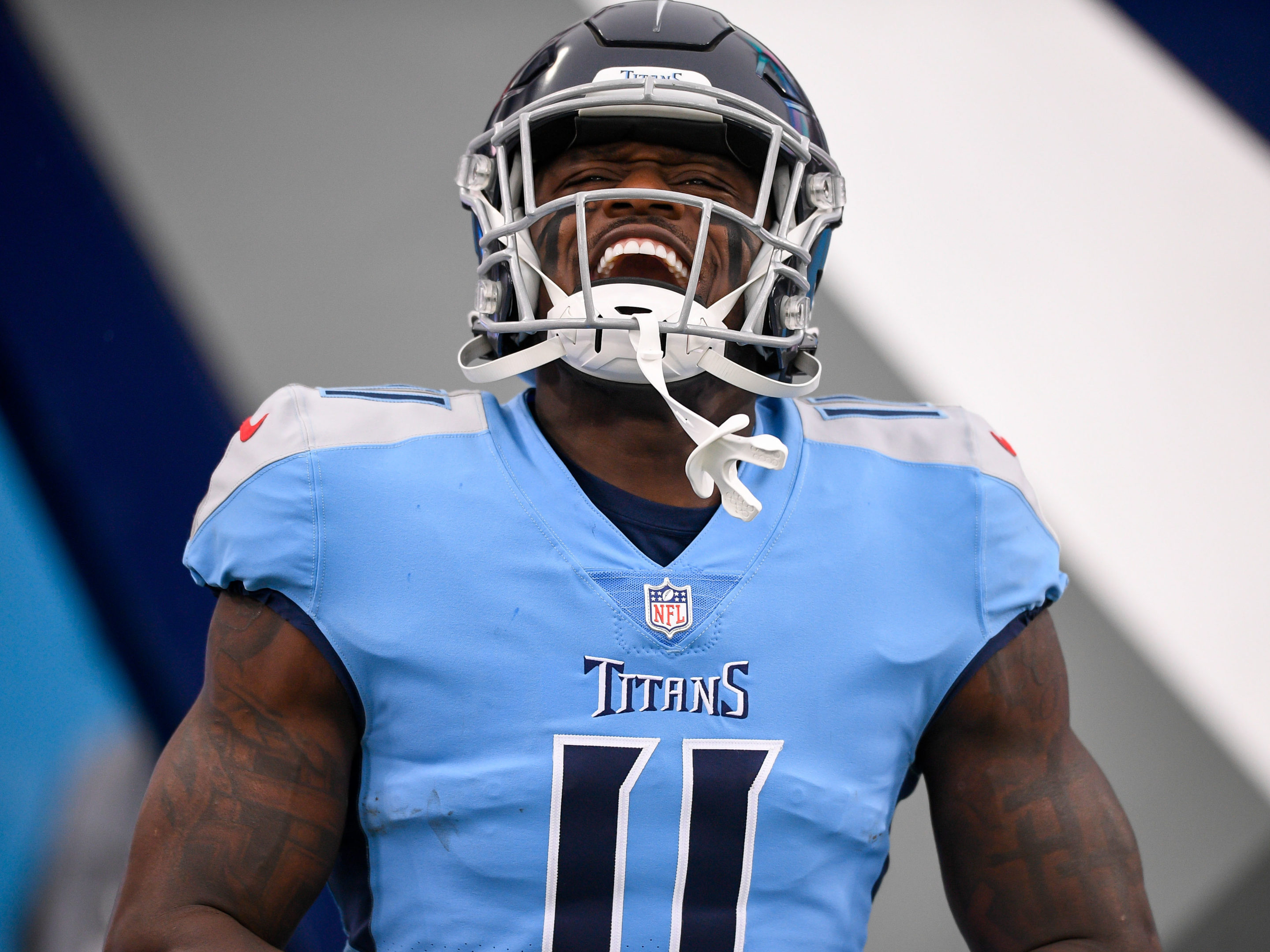 A.J. Brown reveals how he recruited new - Tennessee Titans