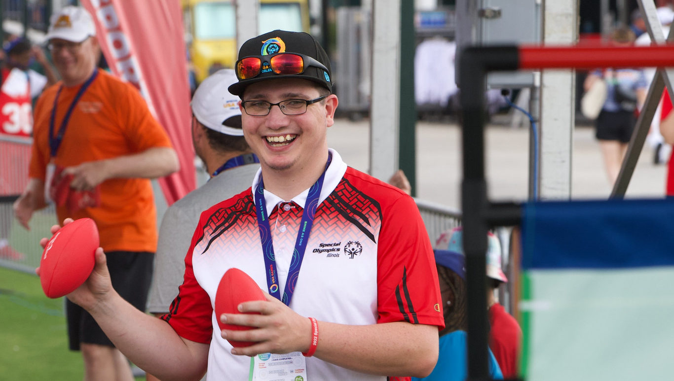 Illinois athlete Todd Peddycoart shines in Special Olympics USA Games