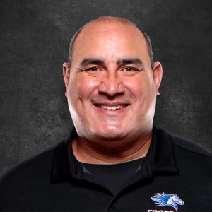 Former NFL great Marco Rivera steps in as Shelton head football coach