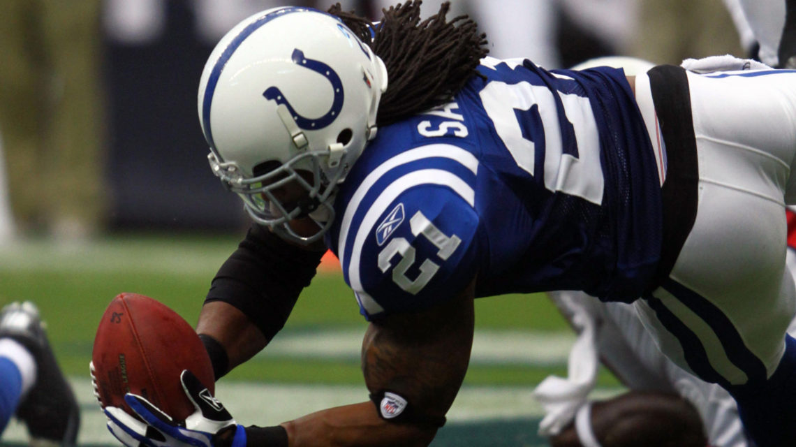 Despite loss, Indianapolis Colts are early favorites to win 2011 Super Bowl  