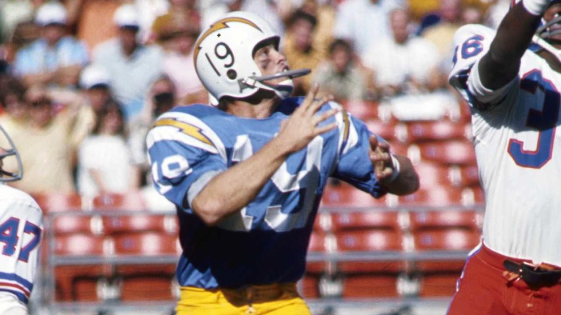 Wide Receiver Lance Alworth of the San Diego Chargers runs a pass