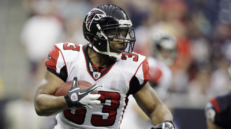 Atlanta Falcons running back Michael Turner catches a pass before