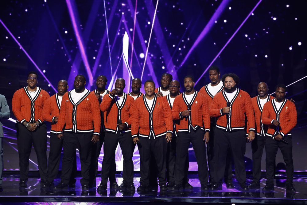 Players Choir "Can't Stop the Feeling!" AGT