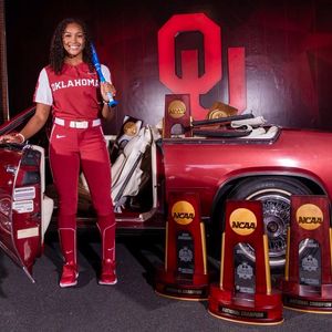 Tia Milloy, daughter of former NFL star, commits to OU softball