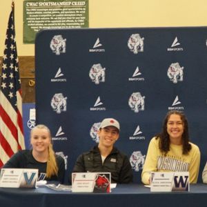 Ellensburg HS athletes sign to play college sports