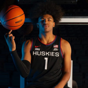 Jaylin Stewart finds ‘perfect fit’ with UConn basketball