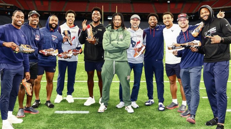 John Metchie III honored by Texans WRs with custom cleats