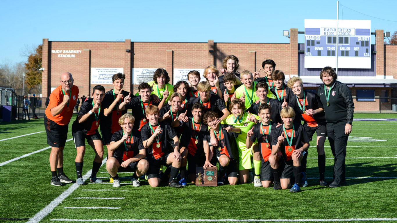Hoover HS boys soccer team wins district and league championships