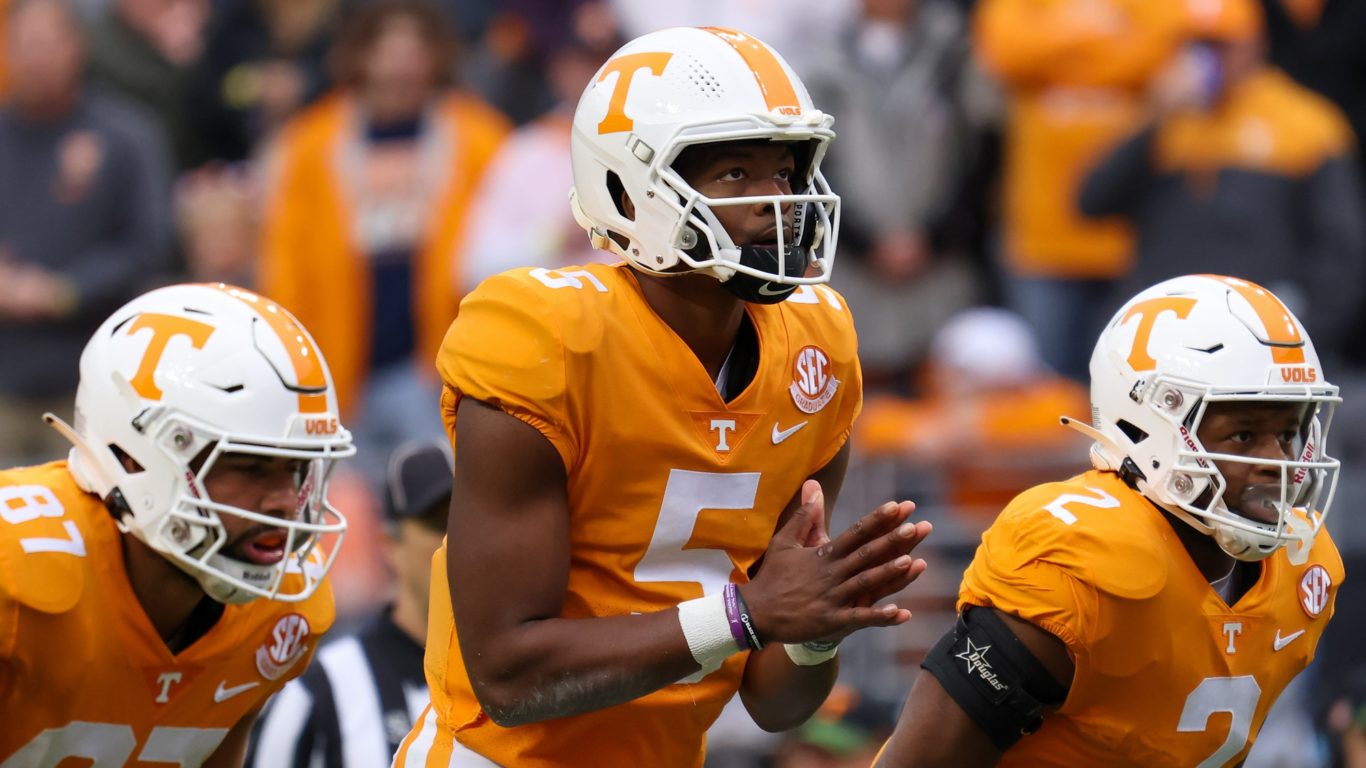 Tennessee Vols still have path to make College Football Playoff