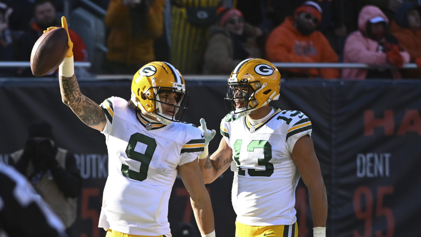 Packers beat Bears, take lead for all-time NFL wins
