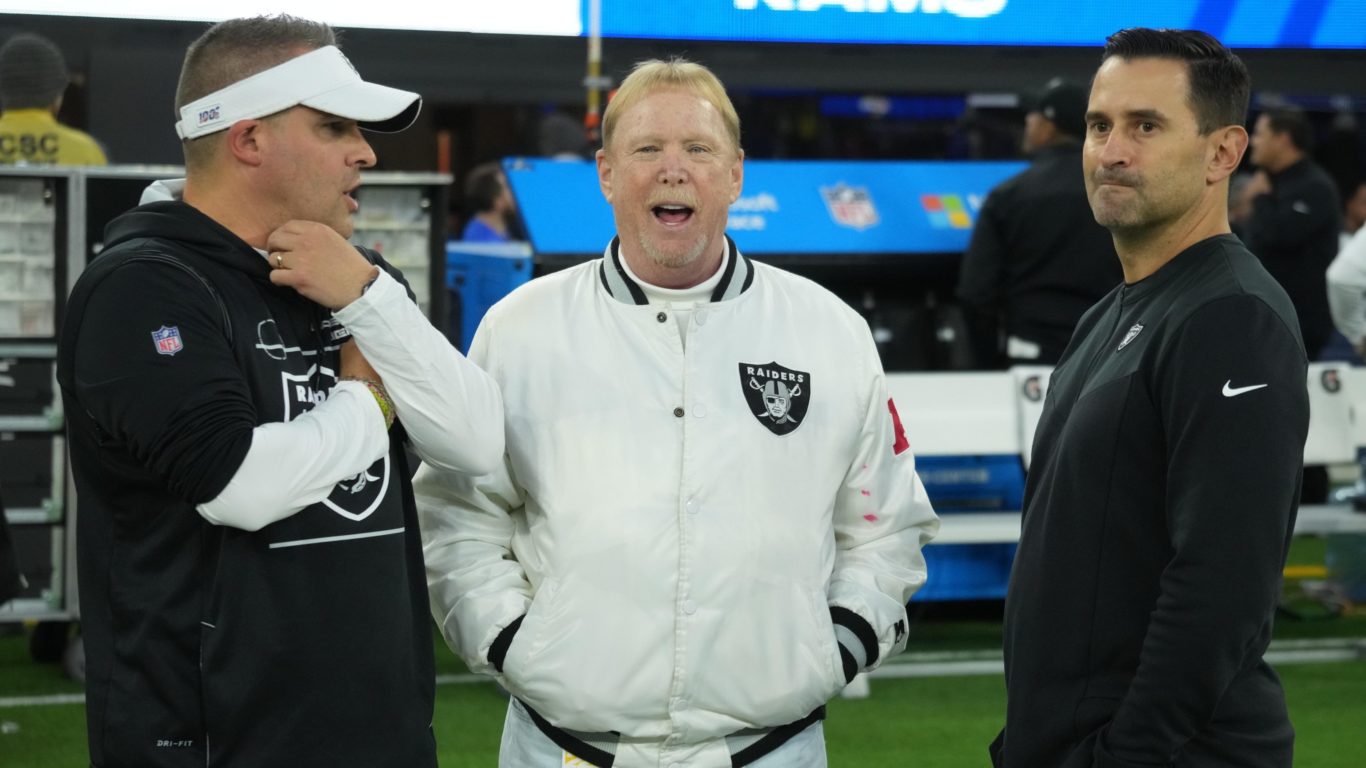 What will the Raiders do at quarterback for 2023?