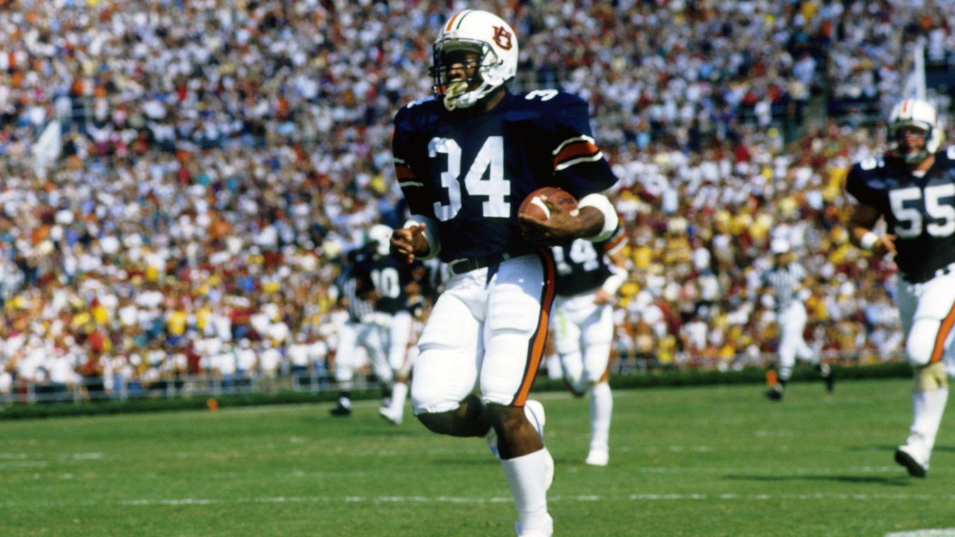 Top 10 Auburn Tigers football players of all time