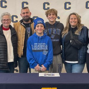 Clarkston wrestler Brady Vogt commits to Grand Valley University