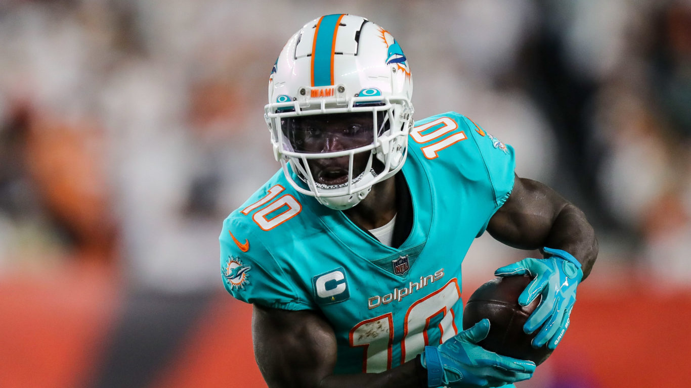 Top 10 fastest NFL players after Tyreek Hill since 2016