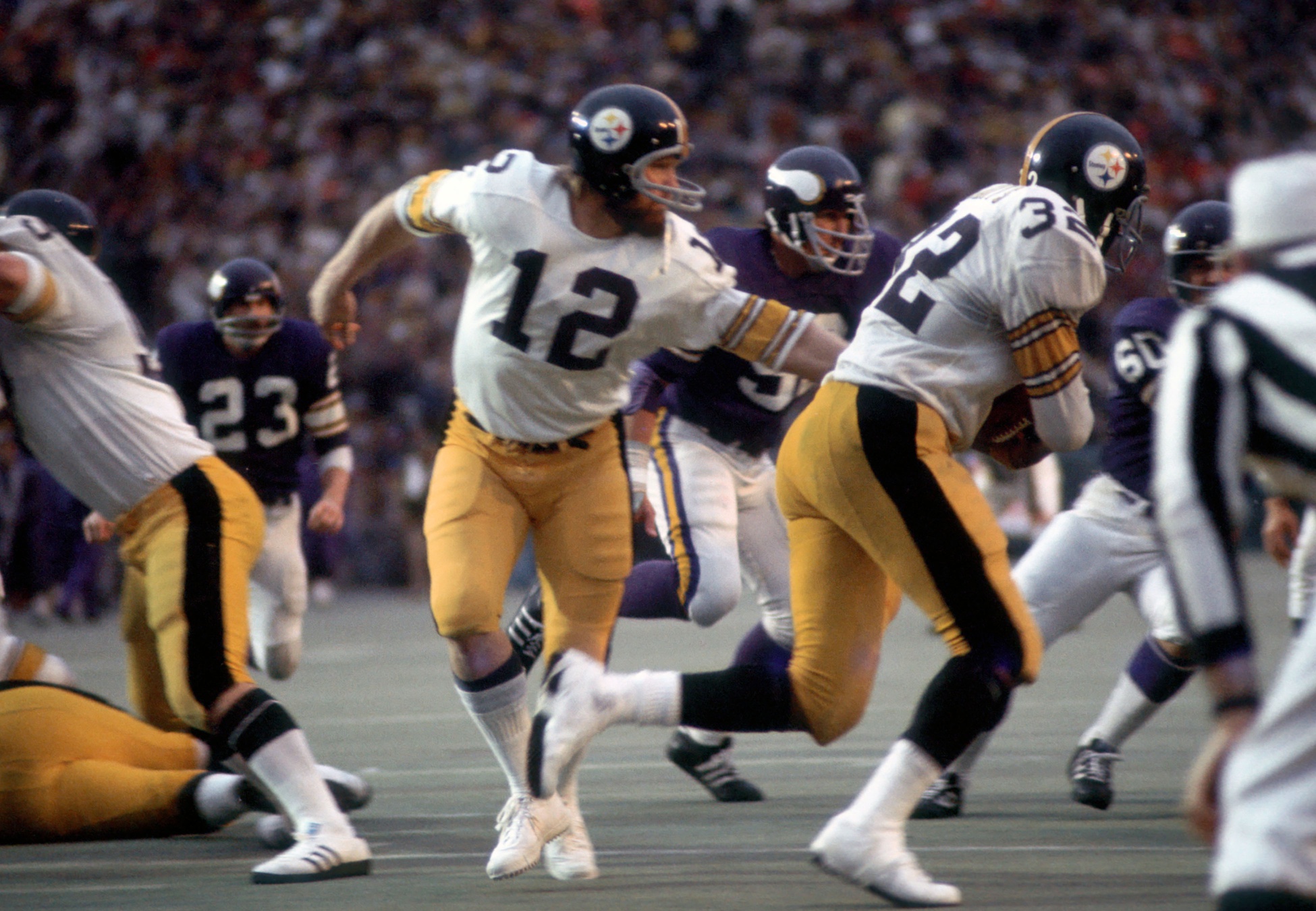 Pittsburgh Steelers Qb Terry Bradshaw, Super Bowl Ix Sports