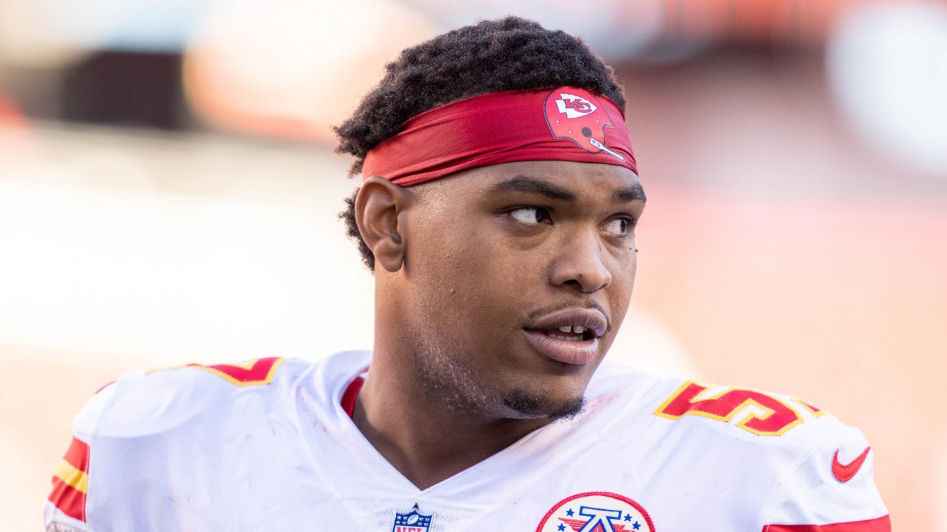 Orlando Brown Jr. not tagged; Top 5 landing spots for the LT