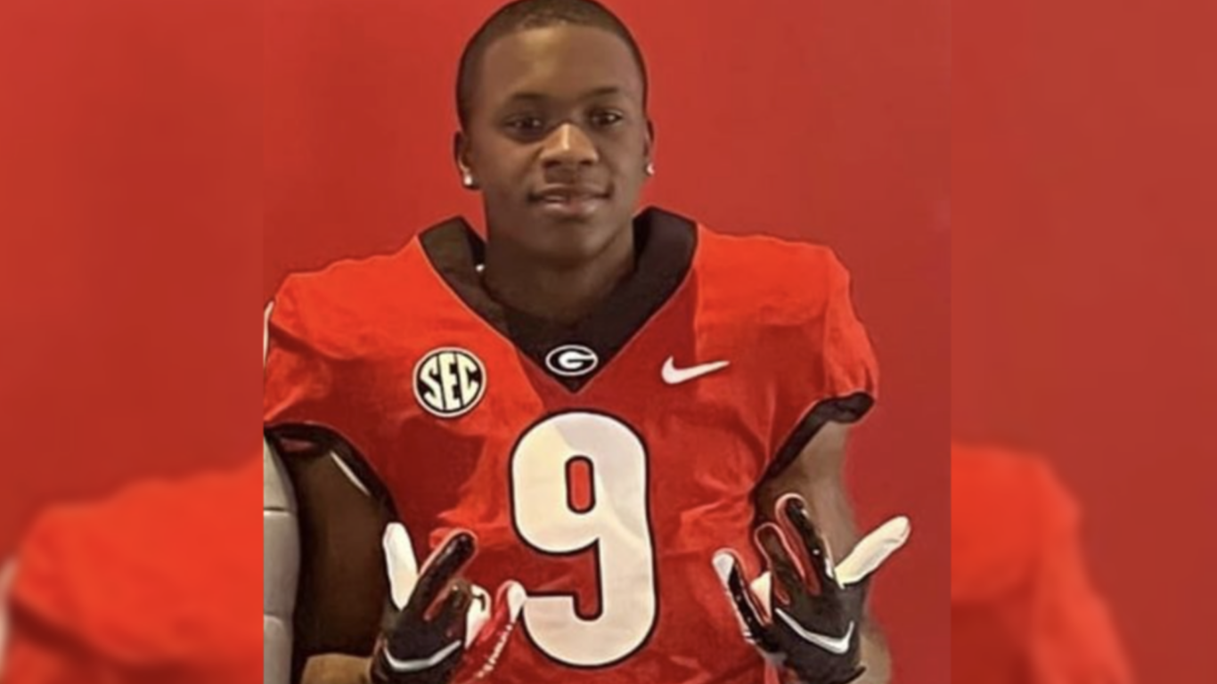 Georgia RB commit Dwight Phillips snags nation’s best 100m