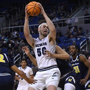 7-foot Will Baker enters transfer portal; Top 5 landing spots