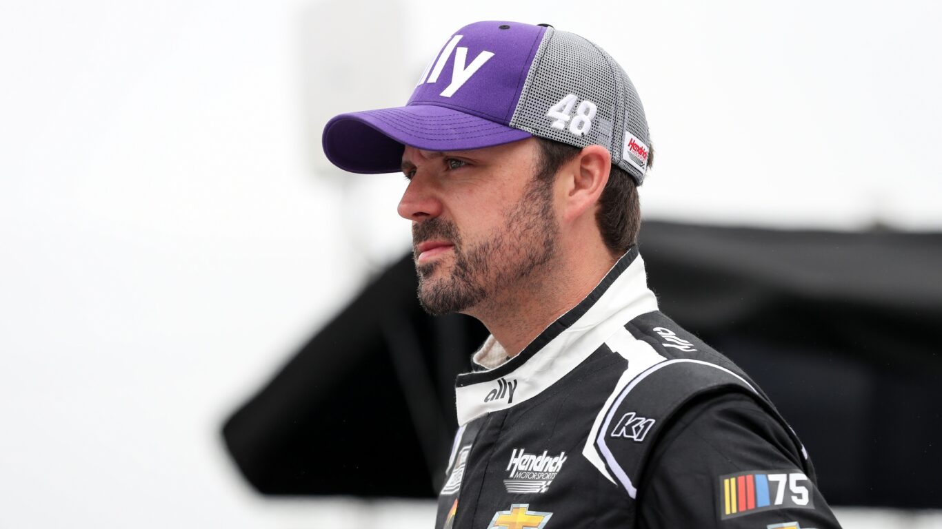 Josh Berry finalizing contract; Possible Harvick replacement?