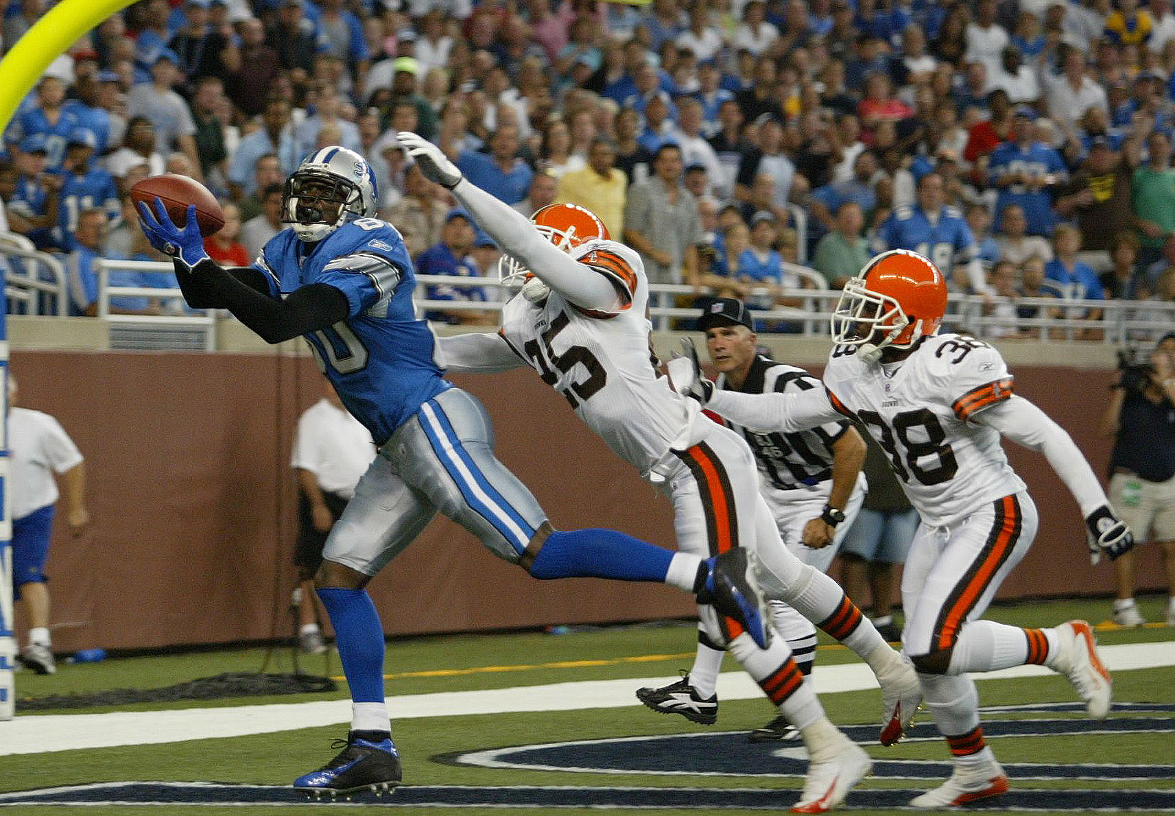 Charles Rogers, former Detroit Lions wide receiver, dies at 38