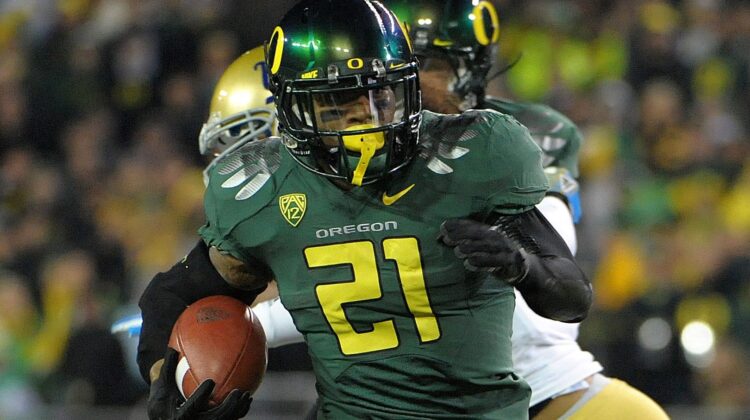 Ranking the top 10 Oregon Ducks football players of all time