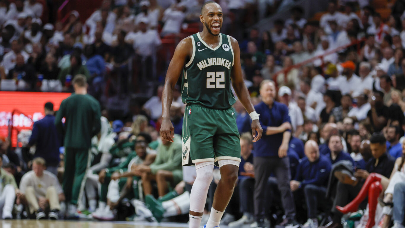 Khris Middleton Declines Player Option; Top Landing Spots