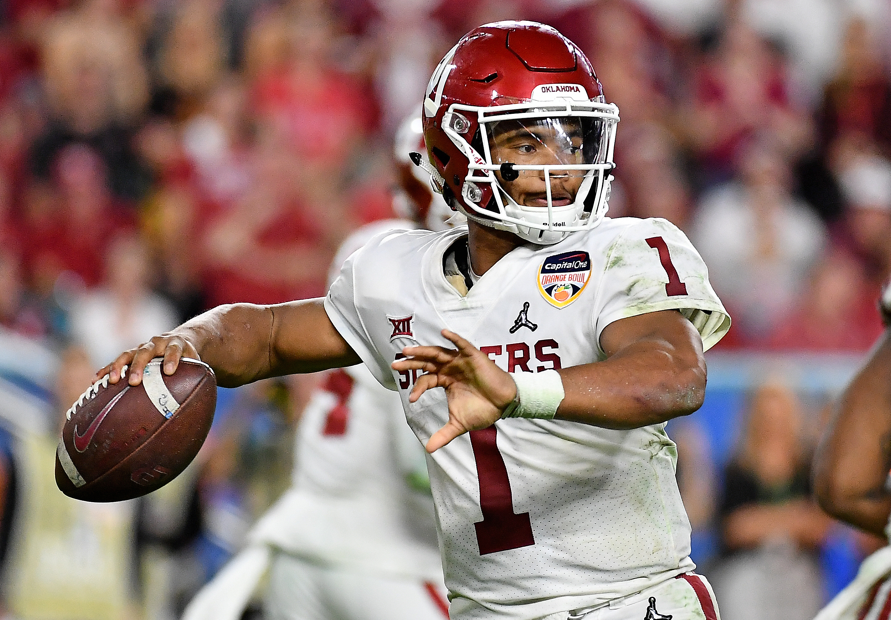 kyler murray bra ou football