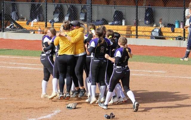 Kearney Bulldogs Softball Katelyn Birchfield
