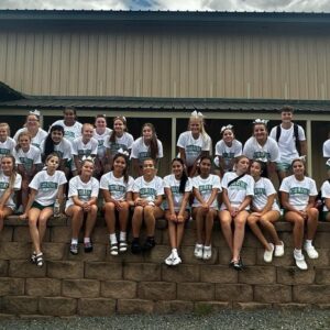 Farmington cheer team receives the Spirit of Excellence Award