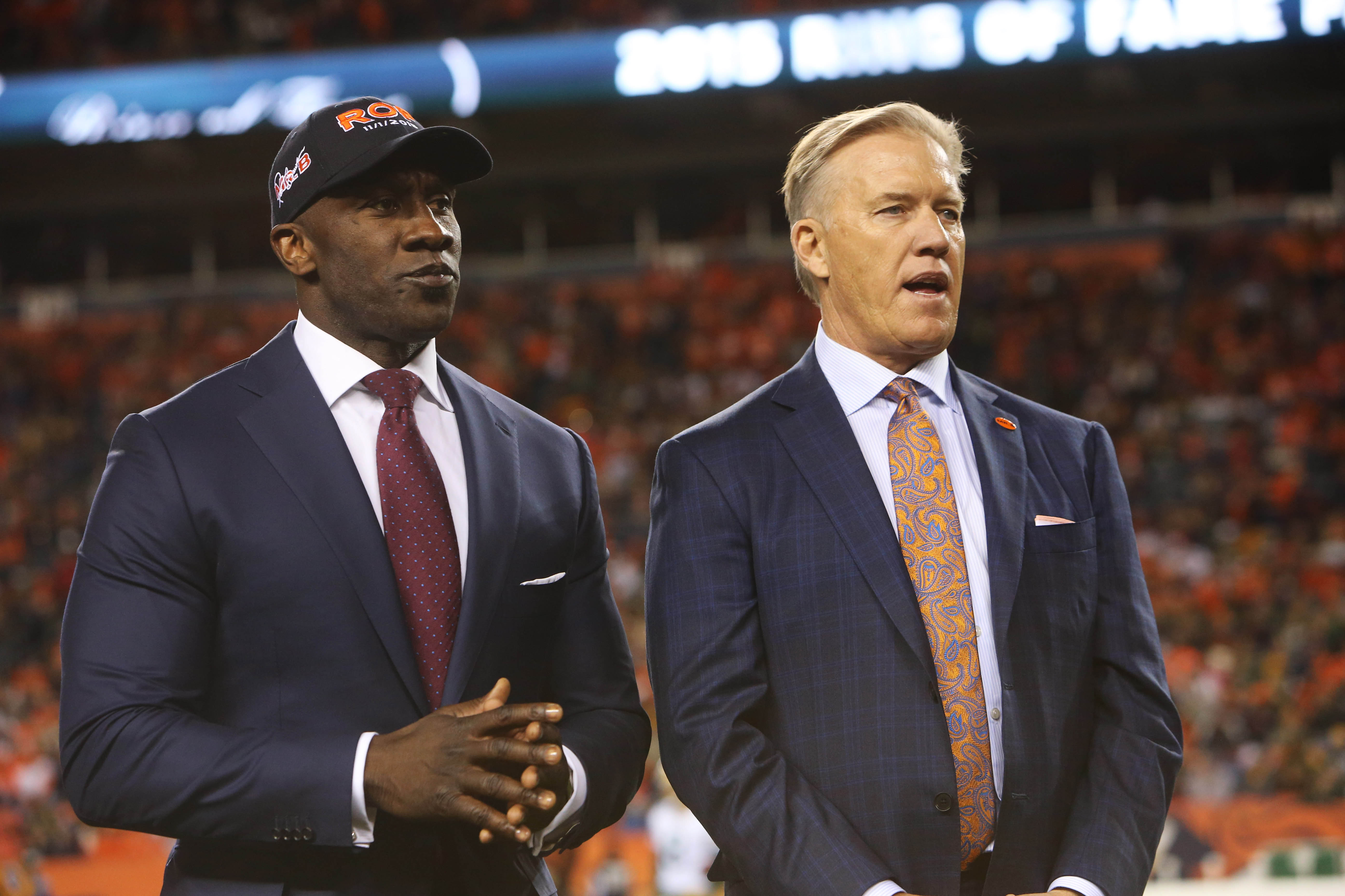 Quarterback John Elway tight end Shannon Sharpe Denver Broncos football