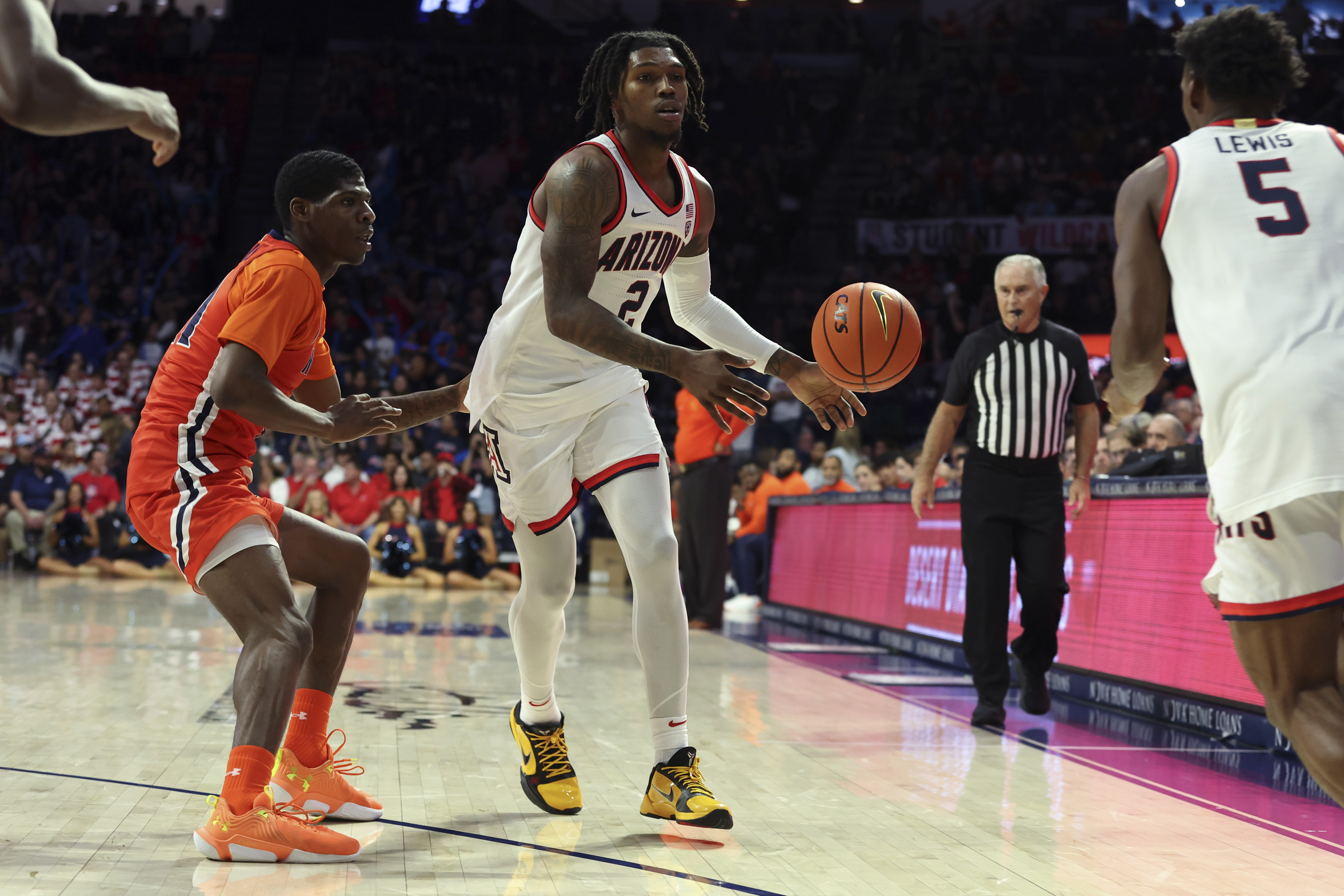 Caleb Love Arizona Wildcats men's basketball