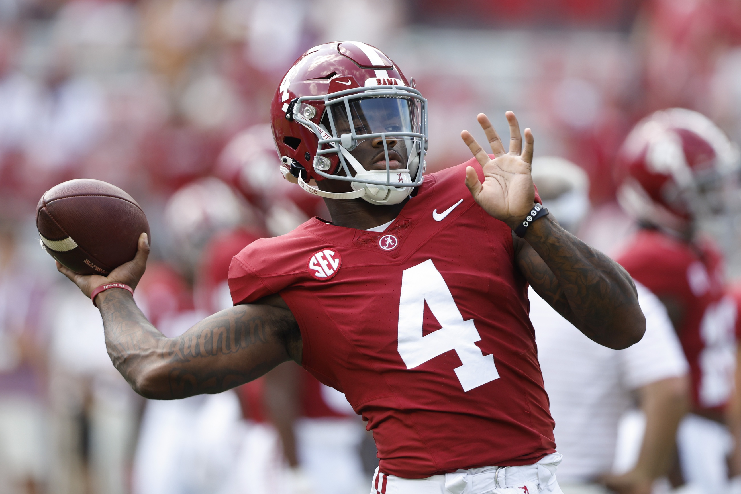 Ranking 10 early favorites to win the 2024 Heisman Trophy