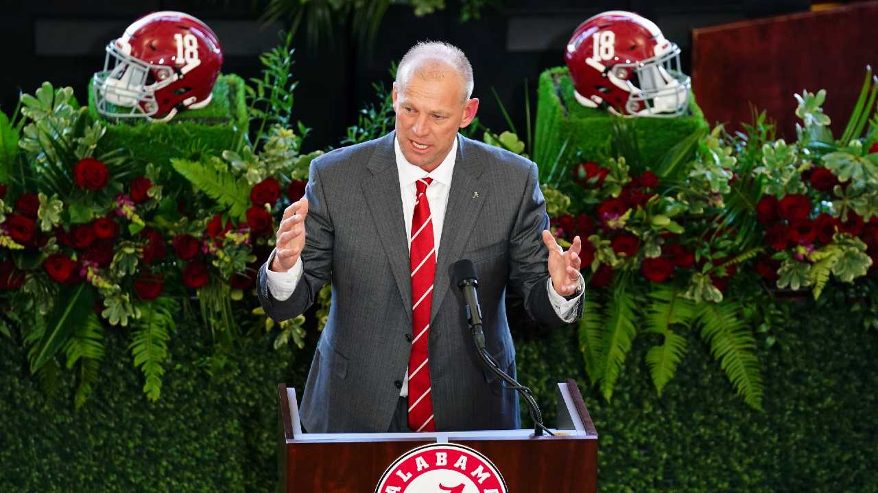 Ranking the top 10 college football coaching hires