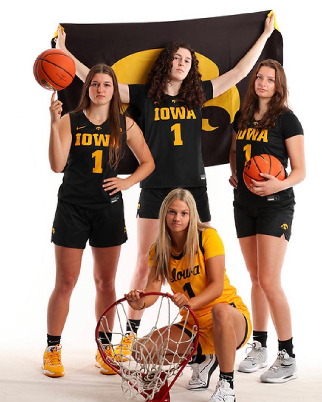 Ava Heiden Iowa Hawkeyes women's college basketball NCAA Big Ten Sherwood High School Bowmen Oregon