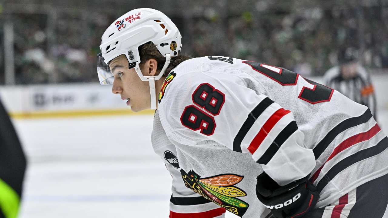 5 star players the Blackhawks can pair with Connor Bedard