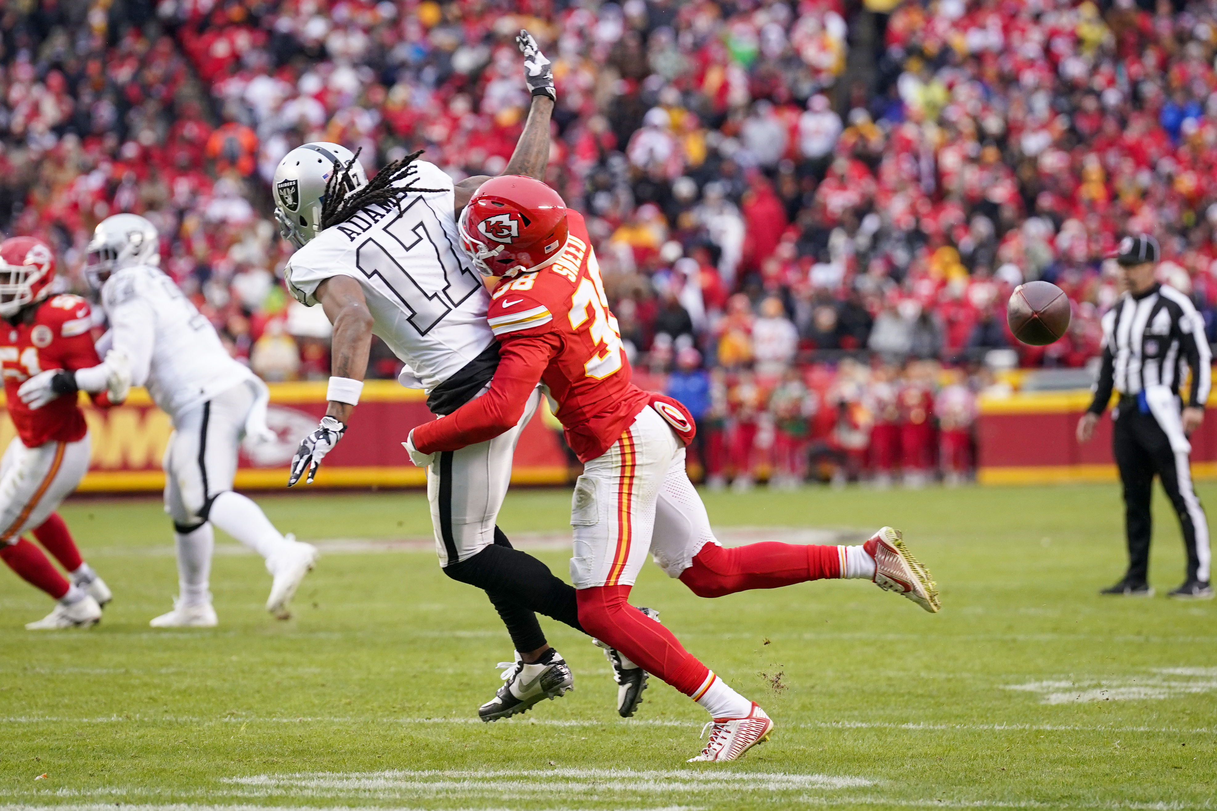 LJarius Sneed Kansas City Chiefs Las Vegas Raiders trade