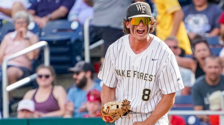 Top 10 NCAA baseball players entering the 2024 season