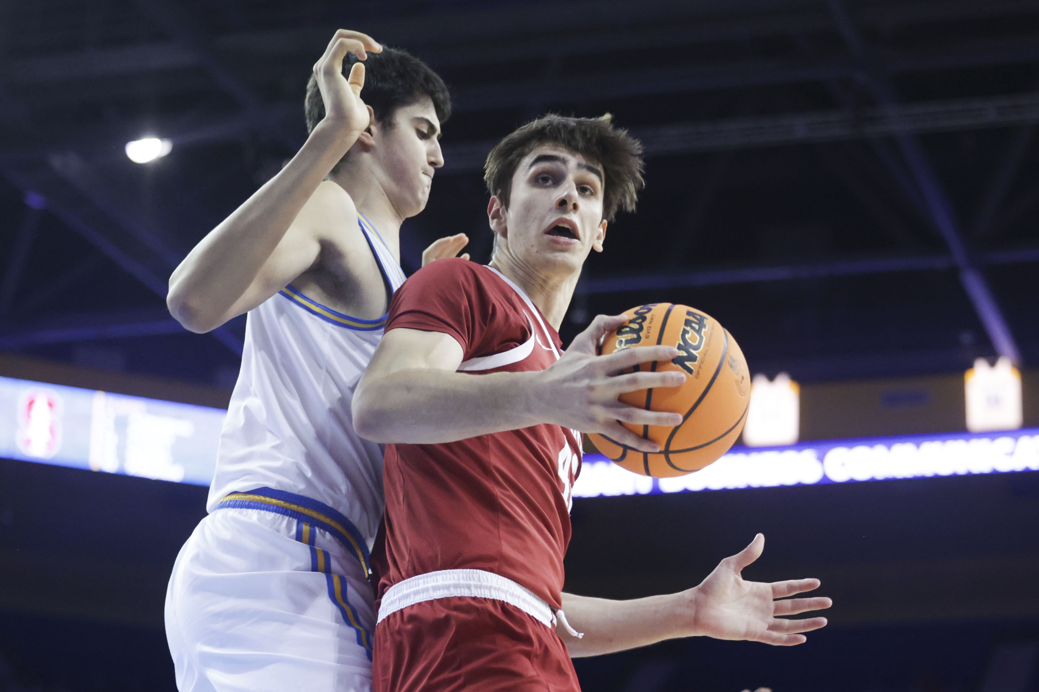 Maxime Raynaud Stanford Cardinal basketball UCLA Bruins basketball transfer portal