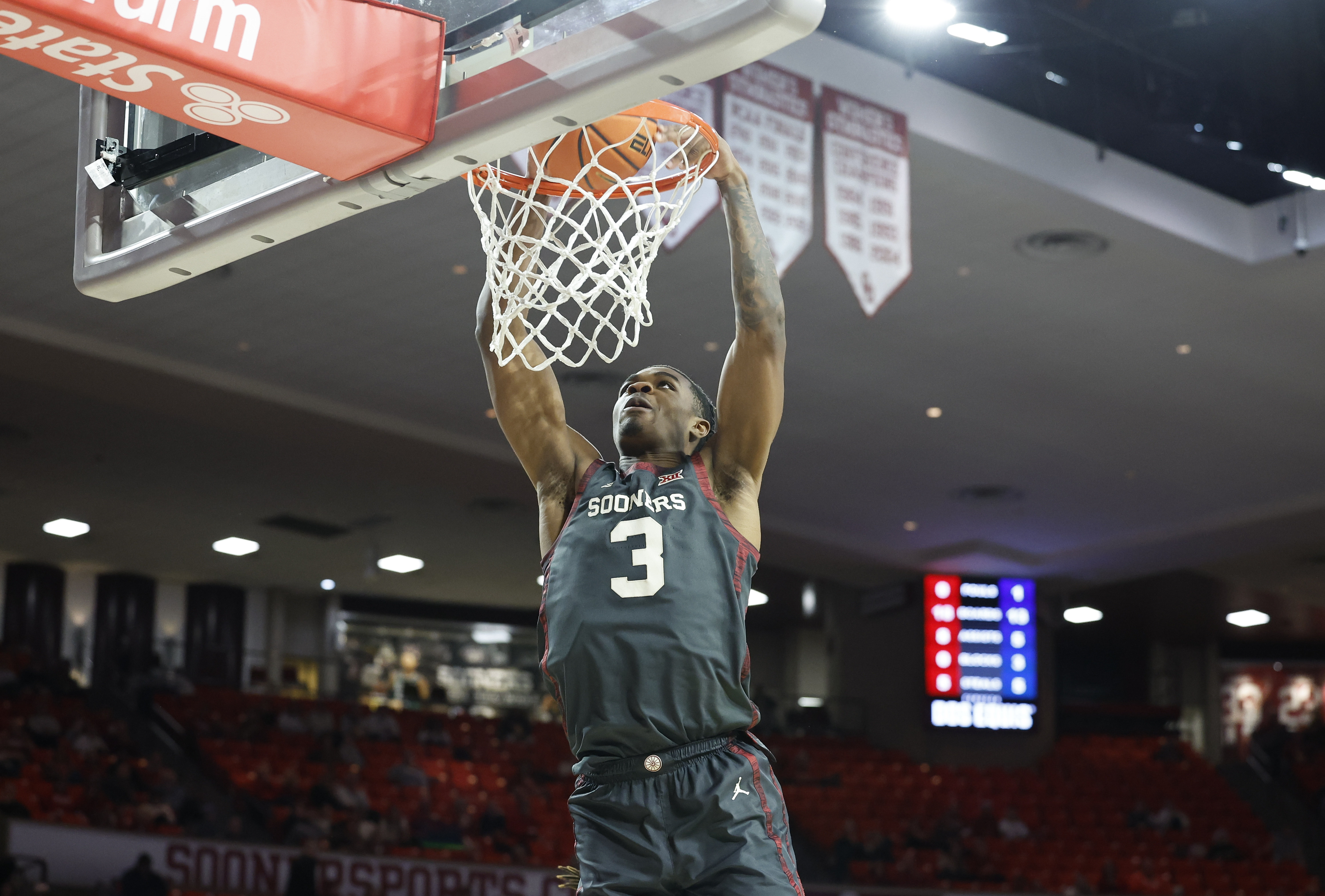 Otega Oweh Oklahoma Sooners Maryland Terrapins basketball transfer portal