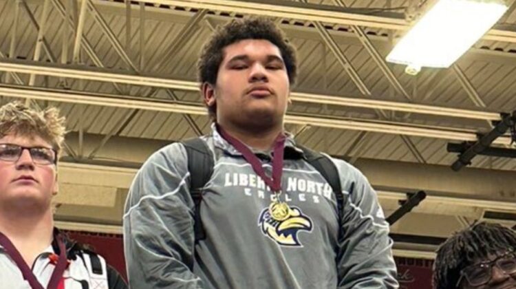 Liberty North wrestler Motie Williams wins Missouri Class 4 state tournament