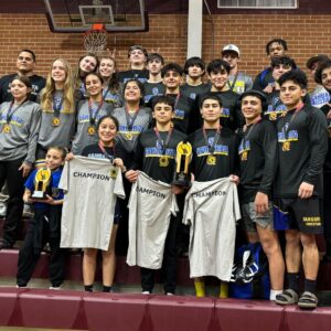 Sahuarita wrestling team produces state champions: Q&A with boys head coach Paul Vasquez