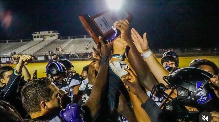 Q&A with Philip Simmons football coach Eric Bendig
